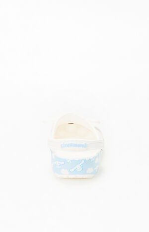 Hello Kitty Cinnamoroll Classic Clogs image number 3