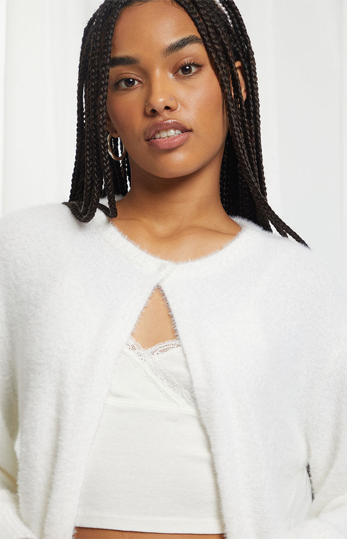 Beverly and Beck Cleo Fuzzy Cardigan | PacSun