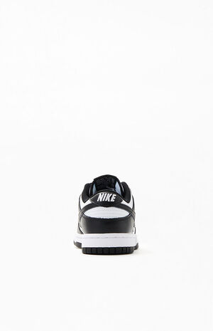 women dunk low black and white