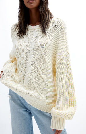 Dream Cable Crew Neck Sweater Dream Cable Crew Neck Sweater image number null