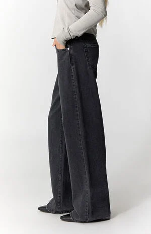 Casey Low Rise Baggy Jeans Washed Black image number 3