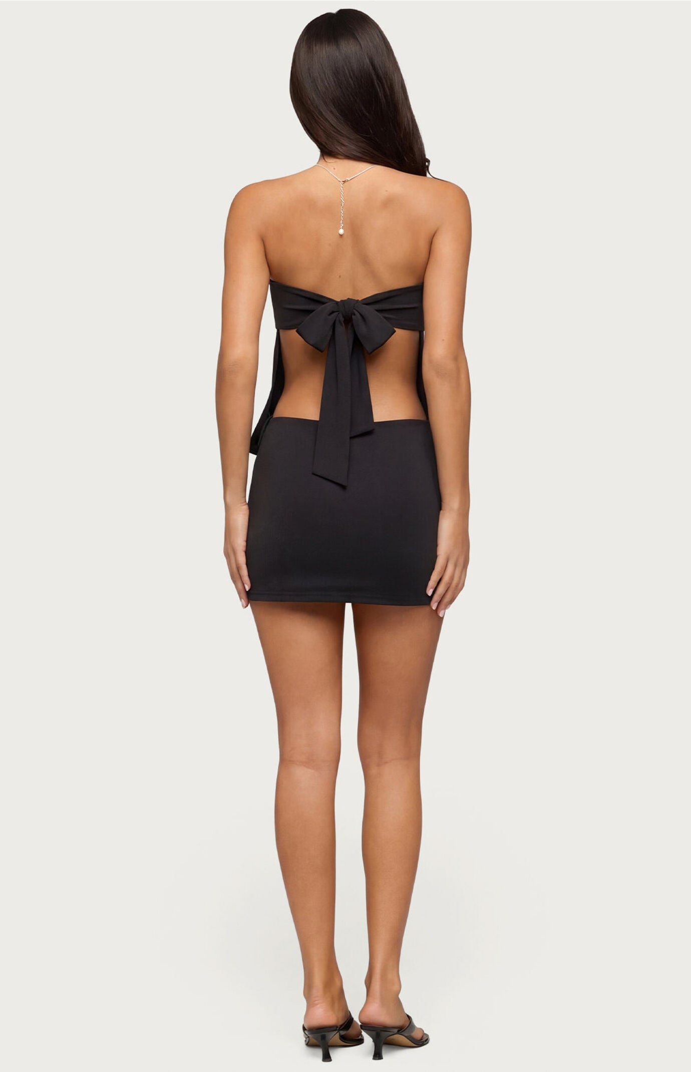 Edikted Alannah Backless Strapless Mini Dress