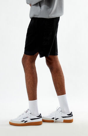 New York Knicks Shorts image number 3