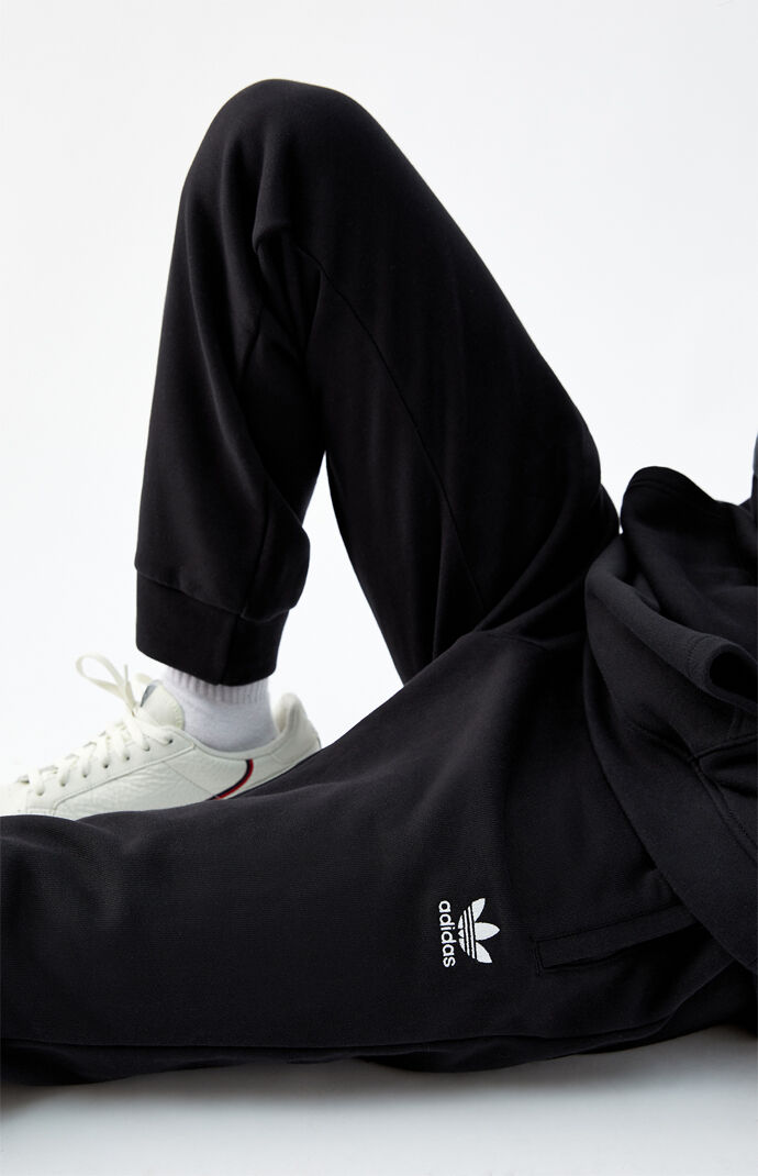 Trefoil essentials men's shop french terry sweatpants