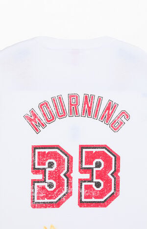 Alonzo Mourning Play T-Shirt image number 4