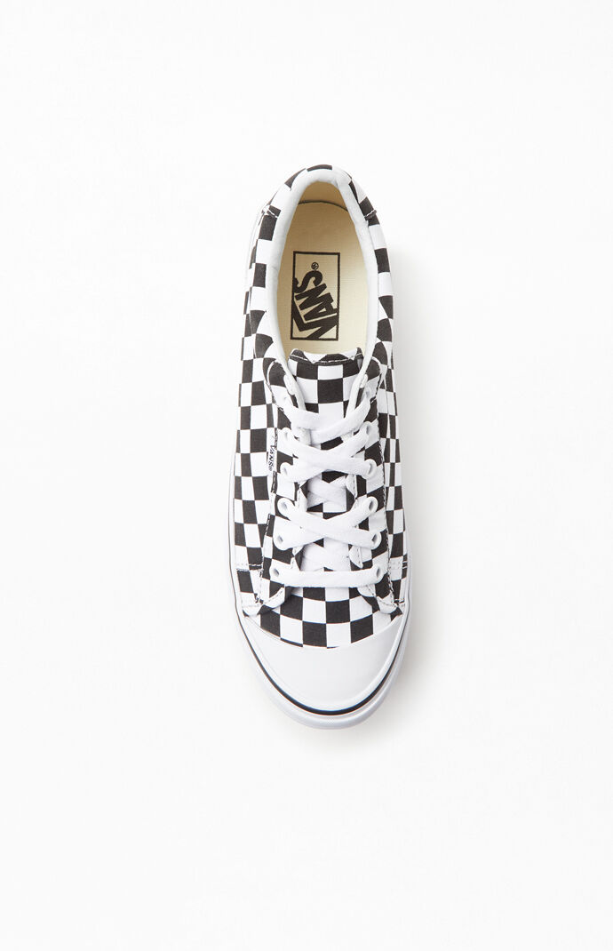 Women's Style 29 Sneakers