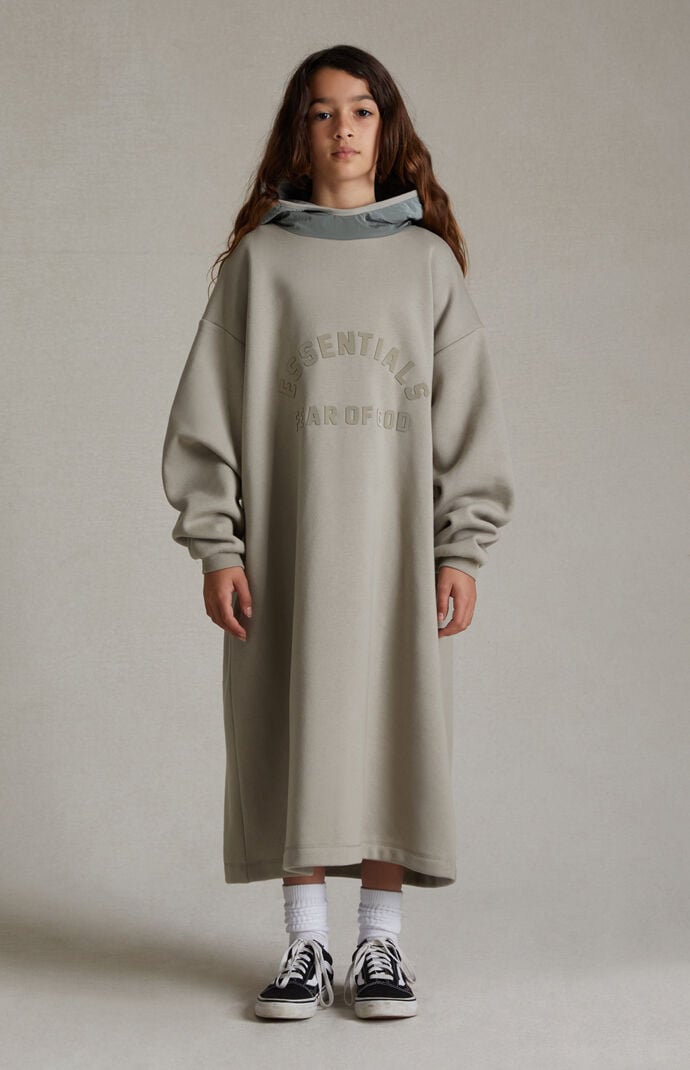 피오갓 에센셜 Fear of God Essentials Kids Seal Hooded Dress