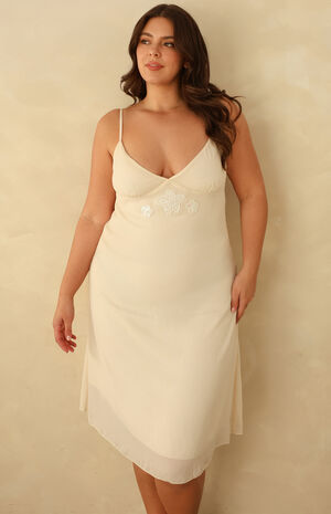 Last Sail Midi Dress image number 8