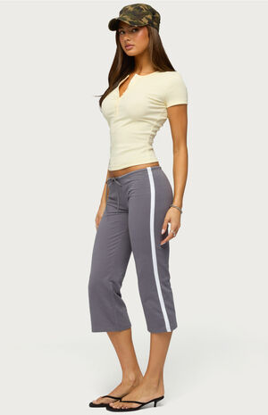 Elisabeth Henley T-Shirt image number 4
