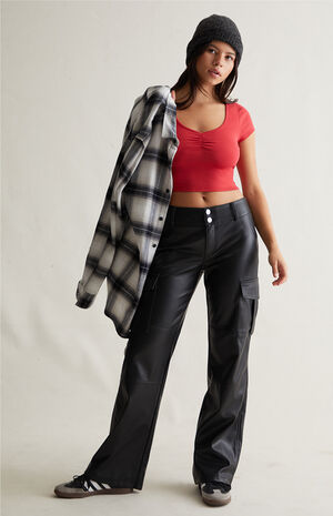 Fleur Cinched Short Sleeve Crop Top image number 2