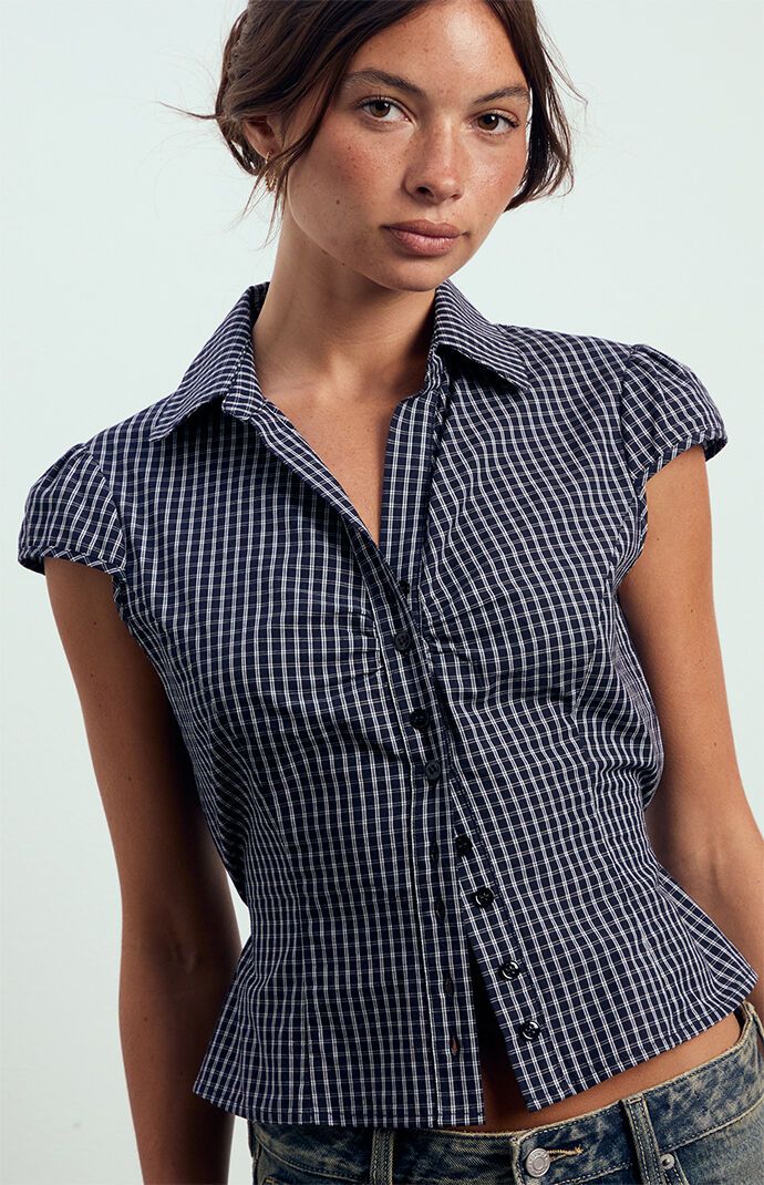 Beverly and Beck Georgie Short Sleeve Button Up Top