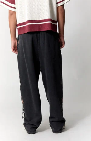 Black Flame Star Fleece Baggy Sweatpants image number 4