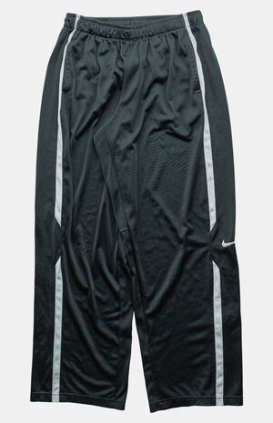 2000s Nike Track Pants image number 1