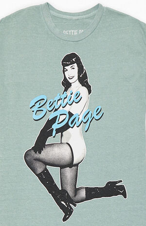 Bettie Page T-Shirt image number 2