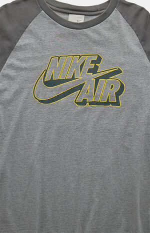2000s Nike Air Graphic T-Shirt image number 3