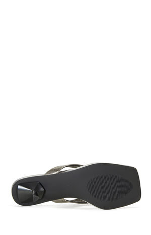 Women's Metallic Umberta Stiletto Heels image number 4