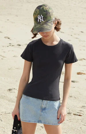 Black Jasmine T-Shirt image number 1