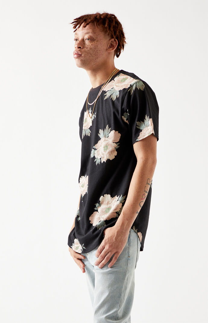Coronet Floral Scallop T-Shirt