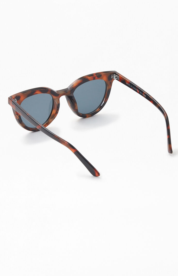 Tortoiseshell Retro Modern Sunglasses