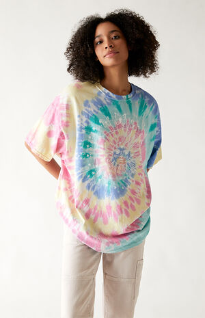 Bright Moon Tie-Dyed T-Shirt Bright Moon Tie-Dyed T-Shirt image number null