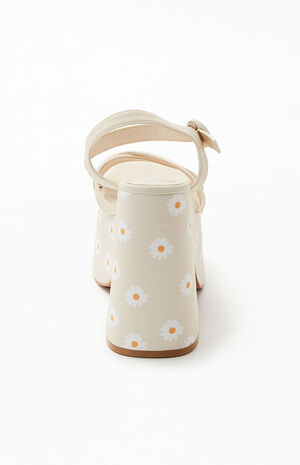 Women's Chunky Platform Daisy Heels image number 3