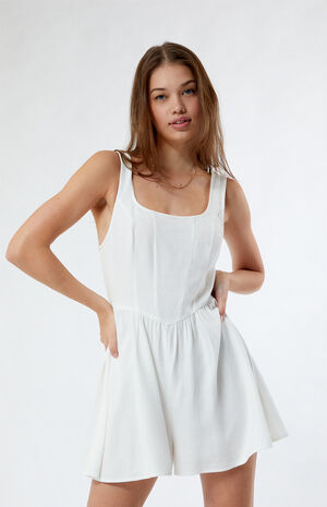 Linen Romper image number 1