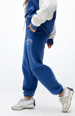 Ivy Boyfriend Sweatpants image number 2