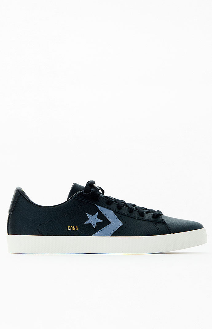 Converse point discount star leather