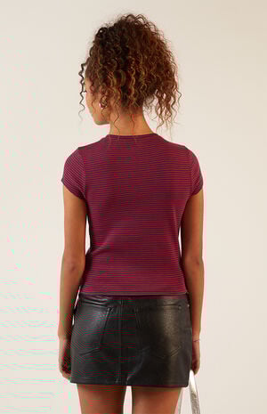 Pansy T-Shirt image number 3