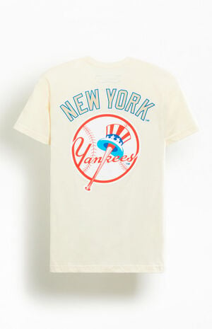 NY Yankees Classic T-Shirt image number 1