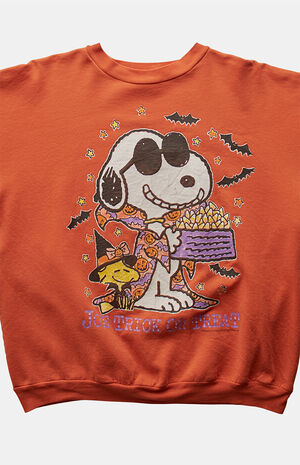 '90s Snoopy Halloween Crew Sweatshirt image number 3