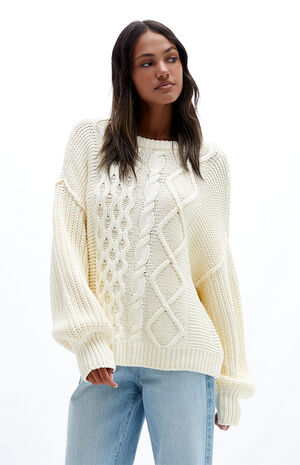Dream Cable Crew Neck Sweater Dream Cable Crew Neck Sweater image number null