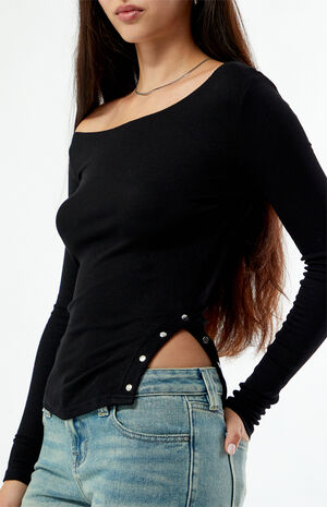 Charlotte Long Sleeve Side Button Top image number 2
