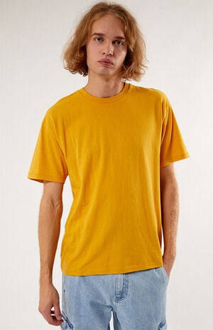 Gold Reece Regular T-Shirt image number 1