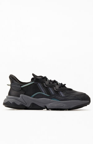 Black & Gray Ozweego Shoes image number 2