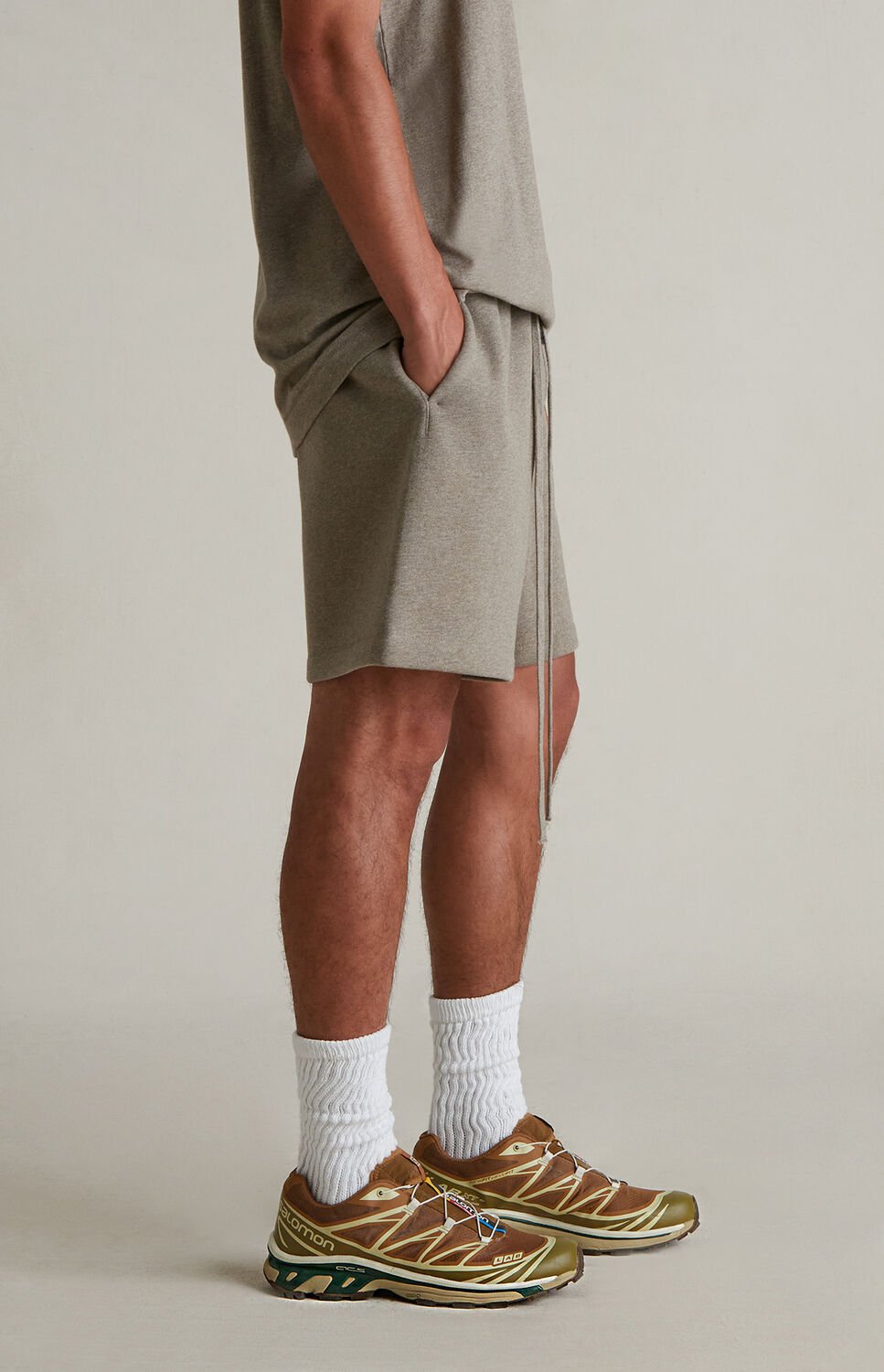 Fear of God ESSENTIALS Homestead Heather Soccer Fleece Sweat Shorts thumbnail 4