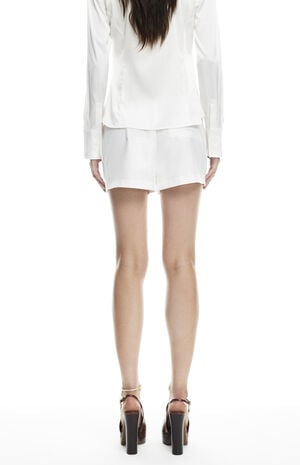 Leo Shorts image number 4