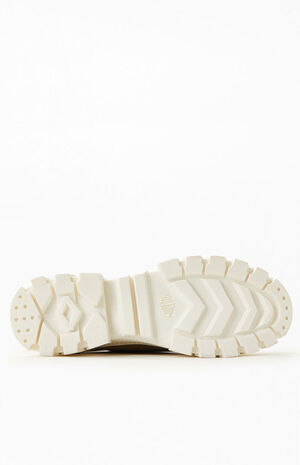 Women's Olive Revolt Lo TX Sneakers image number 4