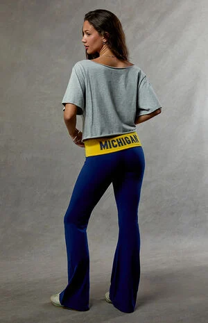 Michigan Wolverines Fold-Over Flare Yoga Pants image number 1
