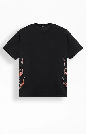 LX Dayana Side Tribal T-Shirt image number 1