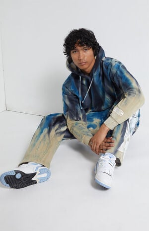 Akali Tie Dye Hoodie image number 1