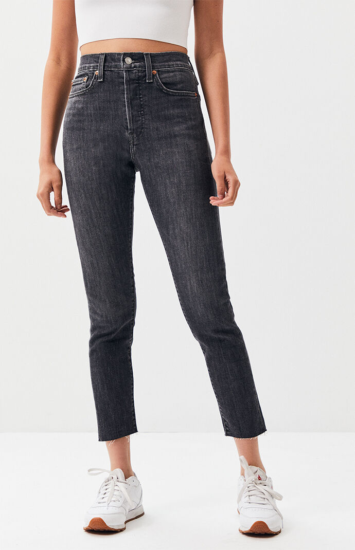 levi's black wedgie skinny jeans