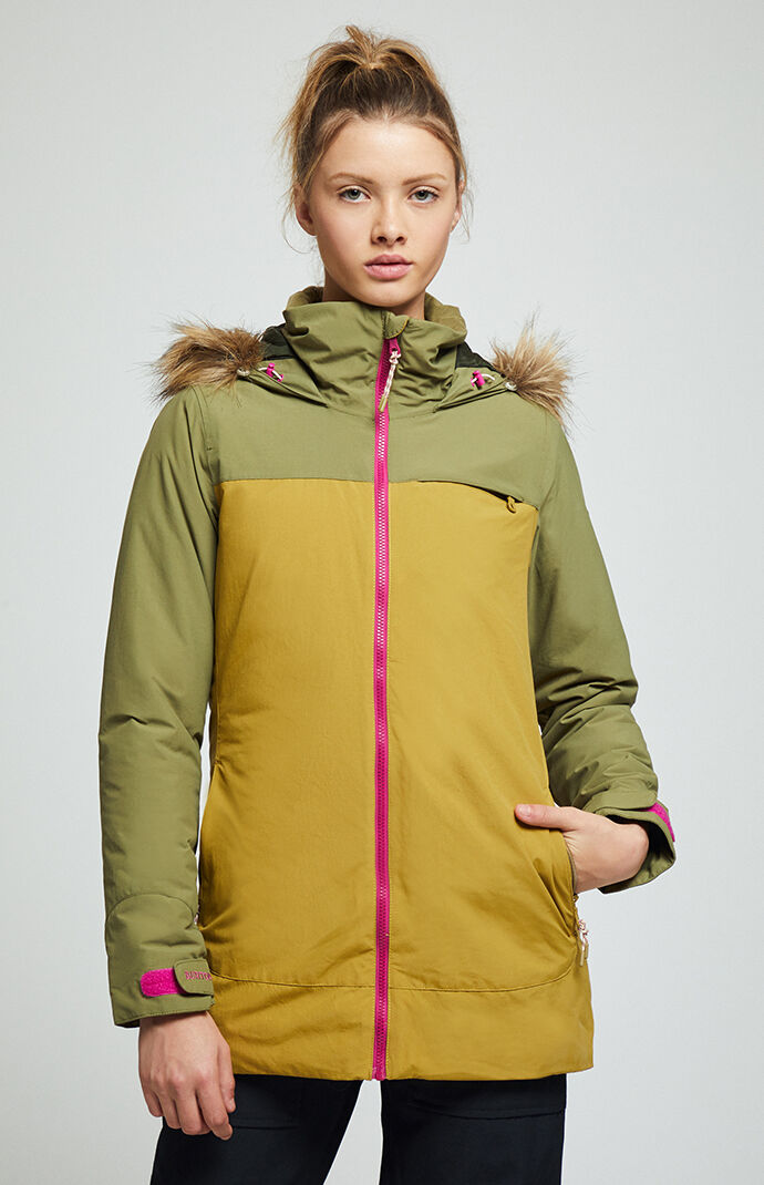 Snow Lelah Jacket