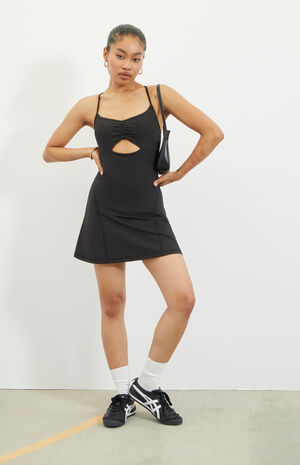 PAC WHISPER Active Black Delilah Dress image number 5