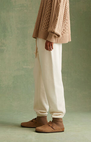 Cloud Dancer Sweatpants image number 4