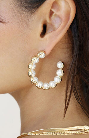 Pearl Inlay and Gold Hoop Earrings image number 2