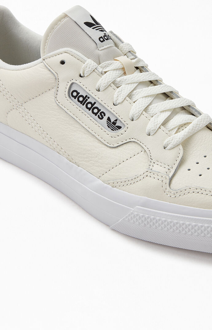 adidas continental vulc off white