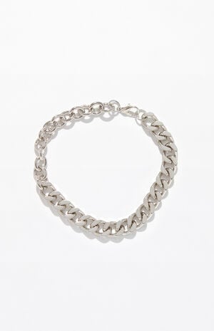 Curb Chain Bracelet image number 1