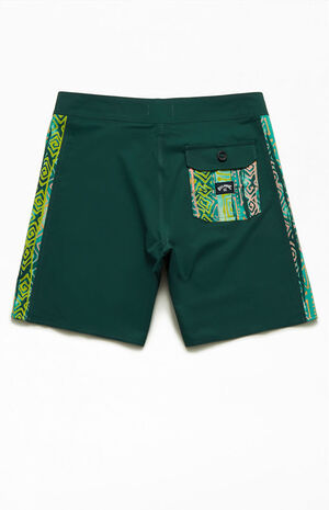 Eco D Bah Ciclo Pro Performance 18" Boardshorts image number 2