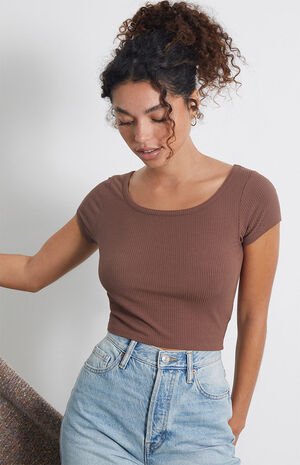 August Scoop T-Shirt image number 2